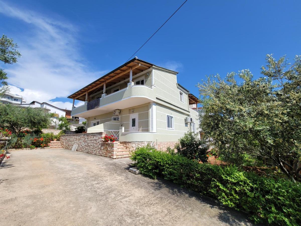 Spahiu Guesthouse Ksamil Exterior foto